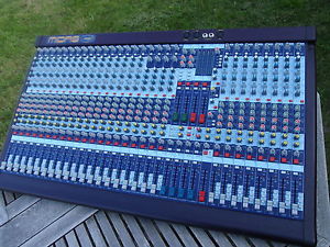 Midas Venice 320 analoges top Mischpult made in Germany ! 32 Kanäle 6 Aux