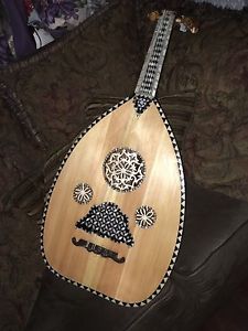 Mother of Pearl OUD NEW CONDITION