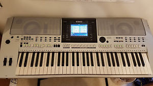 Yamaha PSR-S900 Keyboard, Arranger, Synthesiser