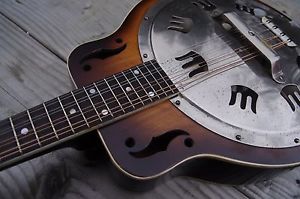 Vintage 1939-ish Dobro Resonator Mandolin with case