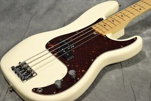 Fender American Standard Precision Bass Olympic White Electric Bass Guitar