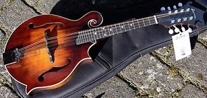 NEU Eastman MD315 F-Style Mandoline vollmassiv Bluegrass F holes mit Gigbag