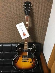 Gibson Custom Shop ES-137 Semi Acoustic Type Sunburst E-Guitar Free Shipping