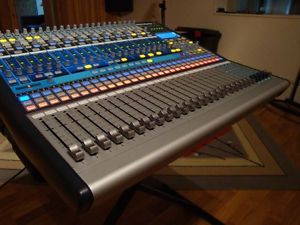 PreSonus StudioLive 24.4.2 Digital Mixer w/Roadcase