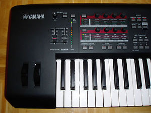 Yamaha MOXF6 + 1 GB Flash + OS 1.12 + Zub. - NEUWERTIG - OVP - RECHNUNG - GEWÄHR