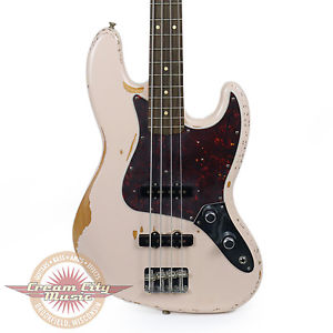 Fender Flea Jazz Bass Roadworn with Rosewood Fingerboard Shell Pink Demo Model