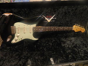 Fender Custom Shop 59 relic limited edition Stratocaster