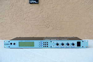 Yamaha FS1R Rack Mount FM Synthesizer Vintage Rare Synth