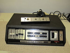 Vintage Gibson Maestro MRK-4 Rhythm King Drum Machine, & Footswitch,  As Is