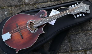 NEU Eastman MD314 F-Style Mandoline vollmassiv oval Soundhole mit Gigbag