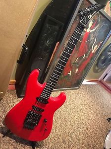 Charvel Custom Shop San Dimas RE-ISSUE- FERRARI RED. MINT !!!!!!!!