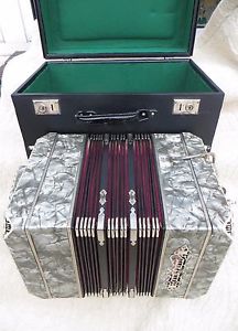 Bandoneon ELA mit Koffer, 144 tönig, 3 Chörig, Arnold Bandonion