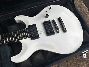 Caparison Angelus-M3B 2013 Gross White