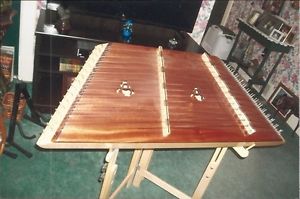 Hammered dulcimer professionally crafted by Mike Huddleson