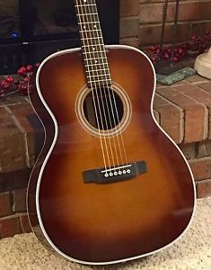 Martin 2014 000-28 Acoustic Guitar Ambertone 1933 w/Fishman Ellipse Matrix