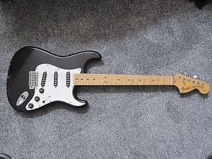 Fender Yngwie Malmsteen Signature Stratocaster black Japan scalloped 89 90 Case