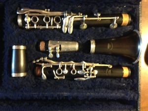 Yamaha 62 Clarinet YCL62 no reserve