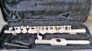 GEMEINHARDT 4S SOLID SILVER PICCOLO HARD CASE GREAT PRICE !!