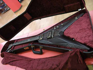 Cavallo Peacemaker Used  w/ Hard case