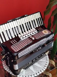 TITANO MARSHALL MODEL Accordion - Made in Italy