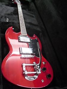 Eastwood astrojet tenor guitar with Bigsby inc hard case