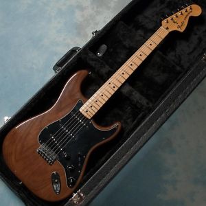 Fender STRATOCASTER 1979 Hard Tail Walnut/Maple Electric Guitar Free Shipping