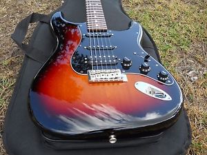 2012 Fender American Special Stratocaster USA, HSS, SUPER CLEAN, Original Case