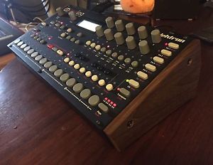 Elektron Analog Four Synthesizer