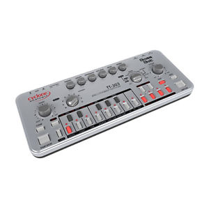 Cyclone Analogic Bajo Bot TT 303 bajo Sintetizador y secuenciador (NUEVO)