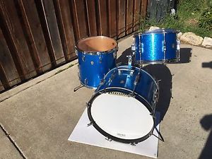 1960's Ludwig Club Date Blue Sparkle Drum Set-  Excellent Condition!!