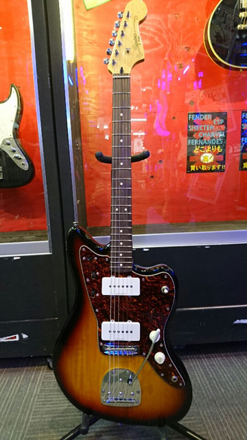 Used Squier By Fender Vintage Modified Jazzmaster Sunburst used electric guitar