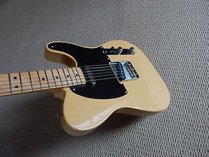 Fender Classic Player Baja Telecaster W/Tweed Case Mint Black Guard Tele