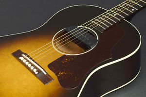 Gibson, LG-1, 2006, Good Condition, SUNRISE, Flat top, with Original Hard Case