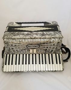 Accordions used