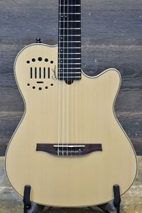 Godin Multiac Nylon Duet Ambiance Natural "SF" E/C Guitar w/ TRIC Case #16162161