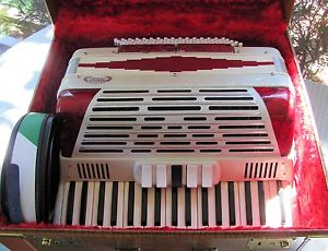 NEW 1952 Italian Accordion, 80 Bass, 37 Treble, Case, New Straps, VIDEO DEMO