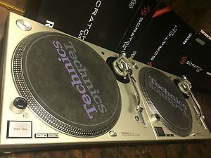 2 Technics SL-1200 MK5's Turntables w/ covers, with original box, EXCELLENT