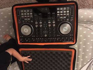 traktor s4 mk2