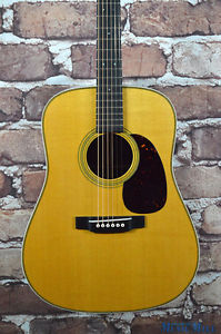 New Martin HD-28V Dreadnought Acoustic Guitar Natural Vintage Series