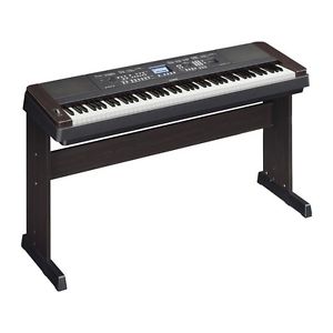 YAMAHA DGX650-B DGX 650 BLACK NERO/SCURO PIANOFORTE PIANO DIGITALE 88 TASTI LIVE