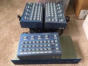 Furman HDS-16 Headphone Distrubution with 3 x HRM-16 Headphone Mixer's and Cable
