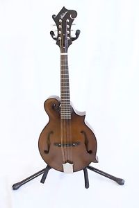 2002 Gibson F9 Master Model Mandolin. Beautiful. w/ Original Case