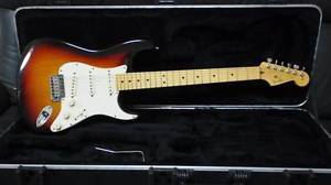 Fender Custom Shop Custom Deluxe Stratocaster Sunburst E-Guitar Free Shipping