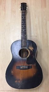 1945 Gibson War Time Banner LG-2 with case