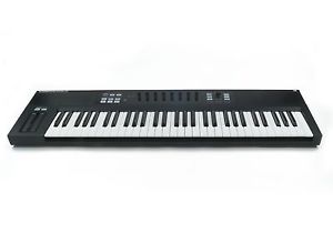 Native Instruments Komplete Kontrol S61 Midi Keyboard Controller New Condition