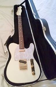 1990's FENDER TELECASTER TELE CUSTOM Antique White Finish w/ Pearl Face Guitar
