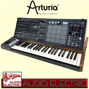 Arturia Matrixbrute Analog Synthesizer Arpeggiator MIDI USB CV Gate