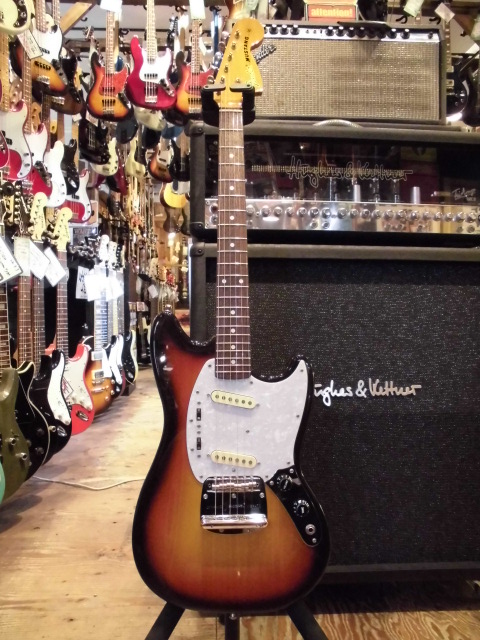 Used FenderJapan MG69 Mod 3TS used electric guitar FenderJapan Mustang