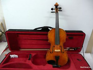 Keith Curtis & Clifton Model R34V 4/4 Violin With Carry Case