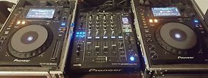 HIGH END DJ PACKAGE: 2 (pair) CDJ 900 NEXUS + DJM 900 SRT